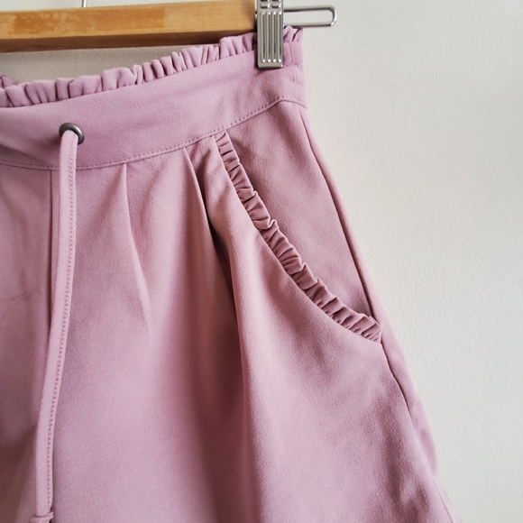Pigalle rose pink shorts with draw strings elastic waisted - Picture 4 of 7